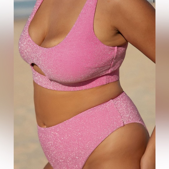 Berlook Pink Lurex Cut Out Plus Size Bikini Set - Picture 4 of 8